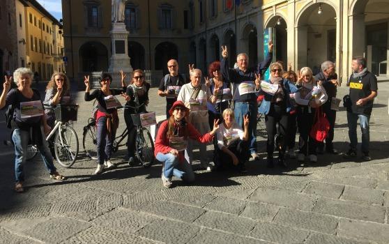 Alcuni dei partecipanti della marcia per Gonfienti
