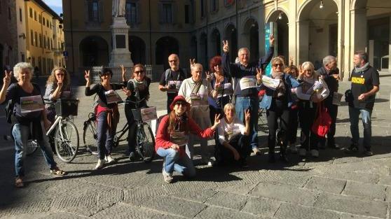 Alcuni dei partecipanti della marcia per Gonfienti