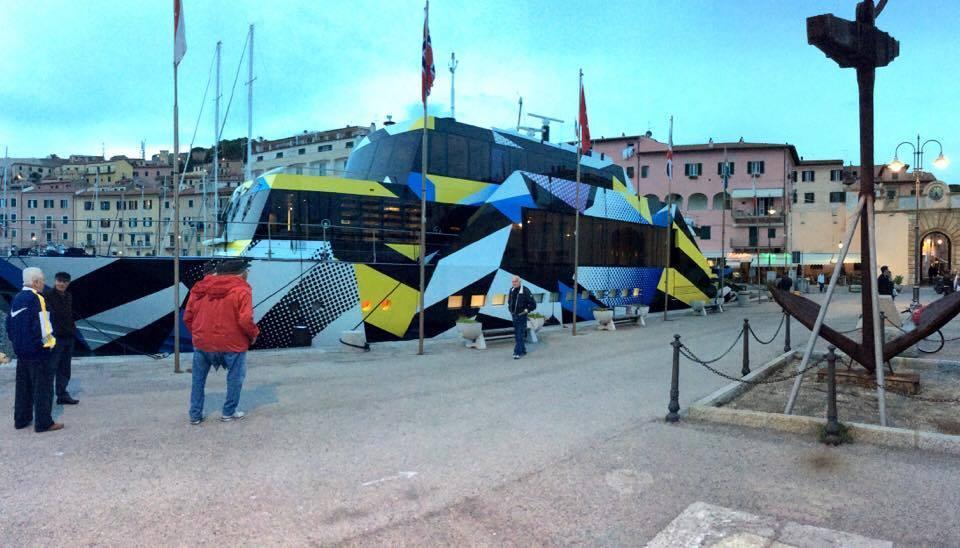 Il Gulty, lo yacht gioiello della pop art (foto di Gio' Di Stefano)