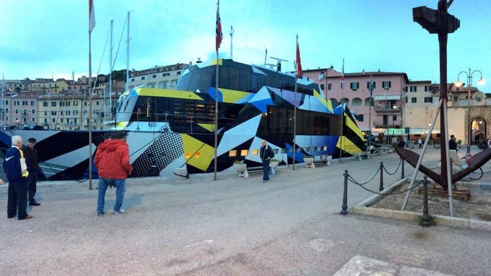 Il Gulty, lo yacht gioiello della pop art (foto di Gio' Di Stefano)
