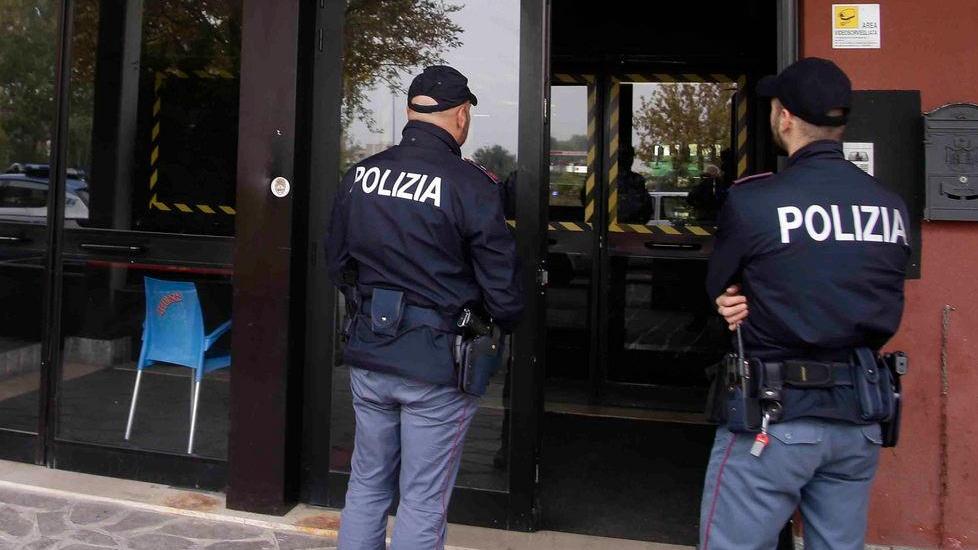 Baragalla, spari nella notte nel parcheggio del pub
