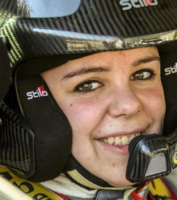Jasmine Manfredi vince il titolo italiano di rally femminile