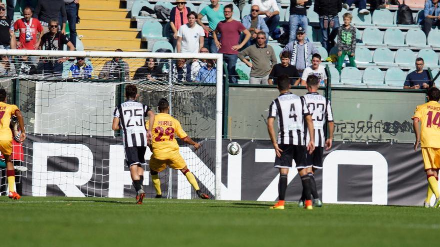 Livorno spreca, il Siena lo beffa