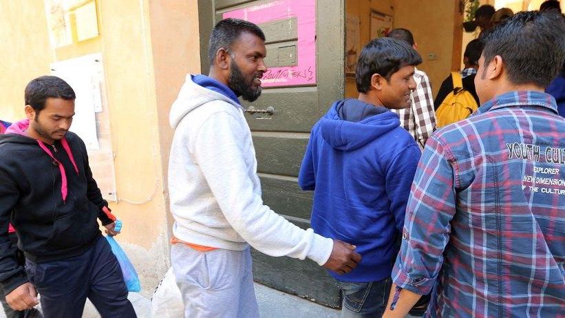 «Adotta un profugo? Proposta illusoria»