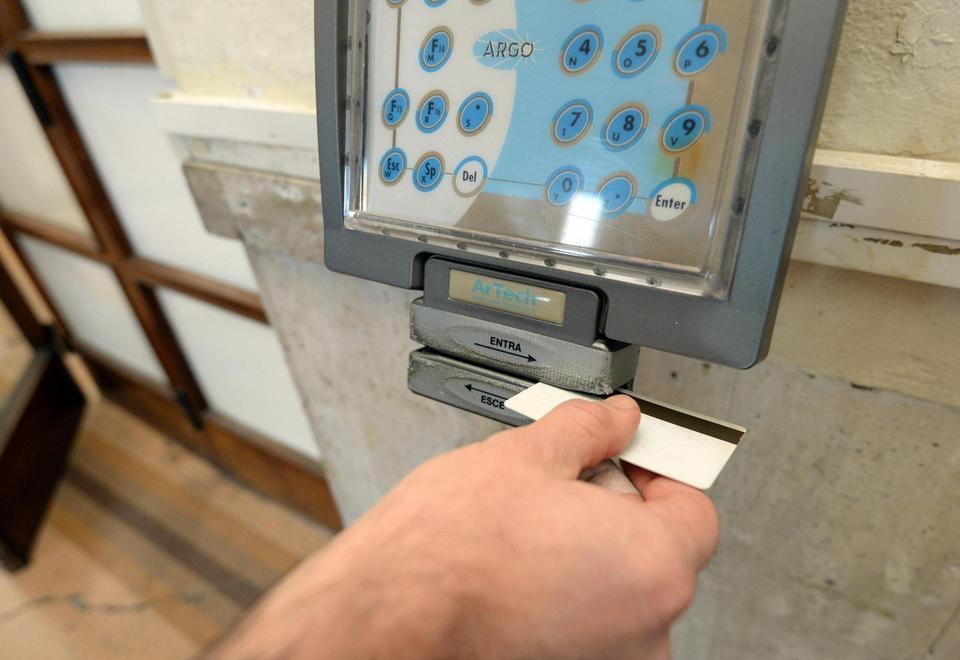 Senza riposo e turni massacranti, l'ispettorato del lavoro al Noa 
