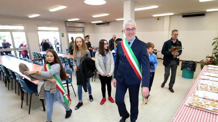 Nuova cucina centralizzata e sala mensa è più ampia