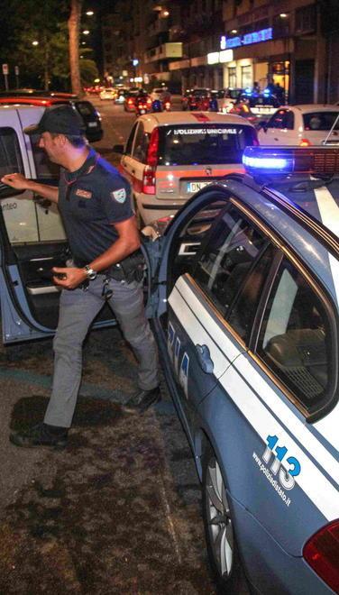 In piazza Dante giù le serrande dalle 19,30 