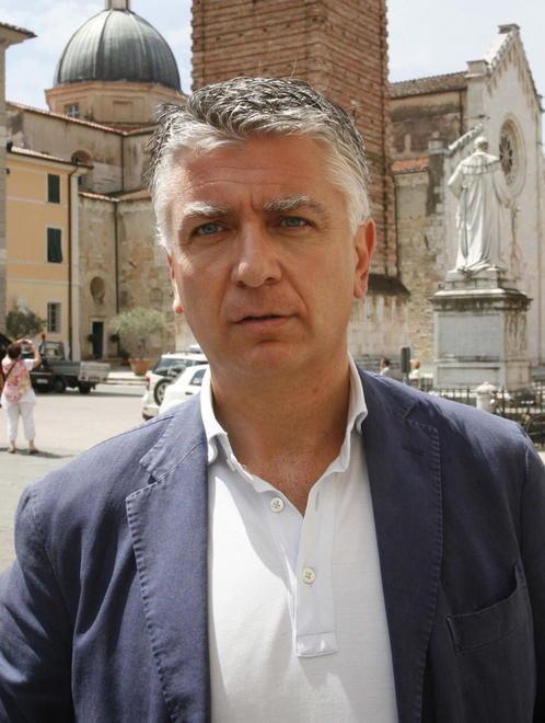 Mallegni: stop a chi insulta sul web 