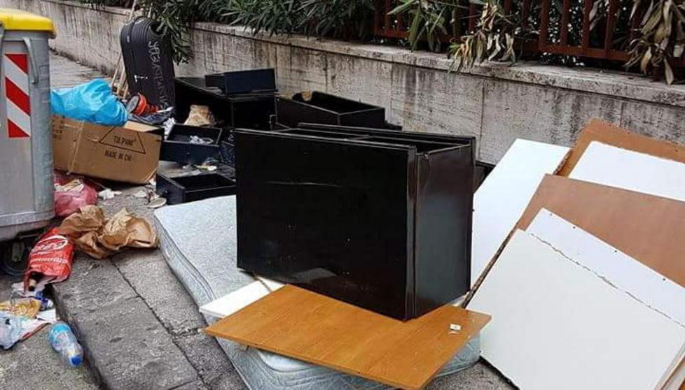 In via Buontalenti c’è il salto al rifiuto