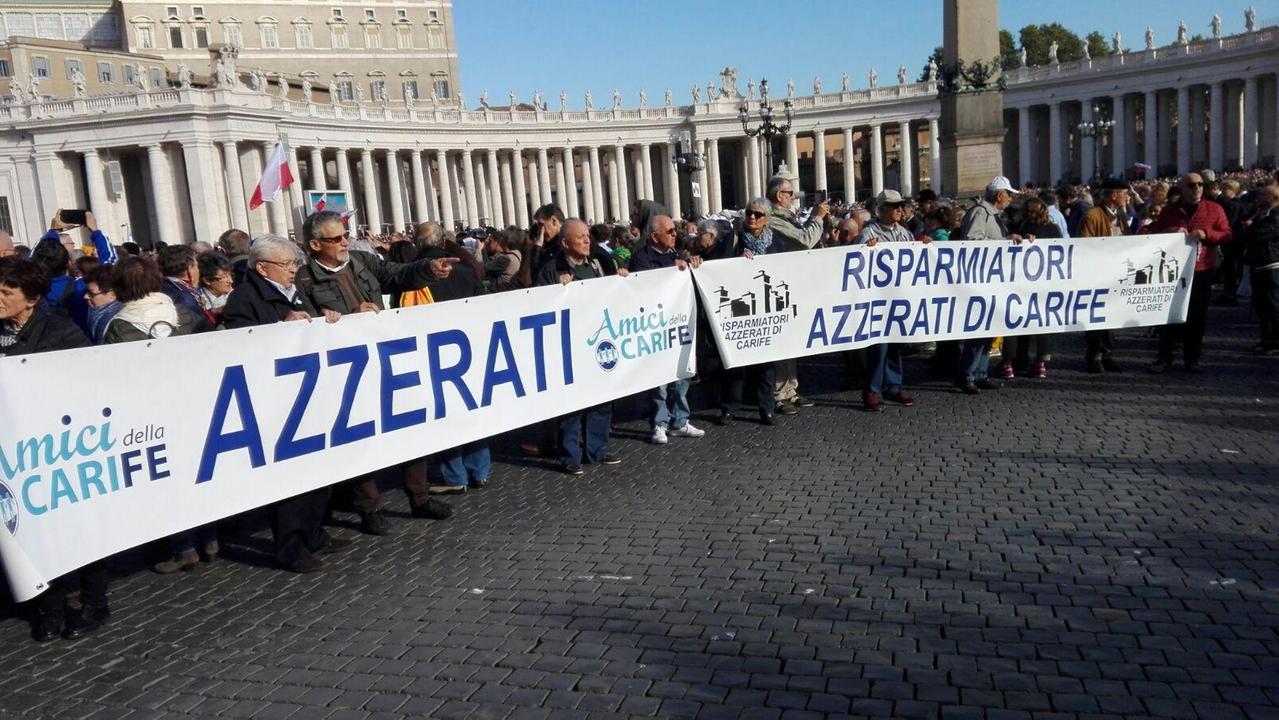 Azzerati Carife prima dal Papa e poi da Bankitalia