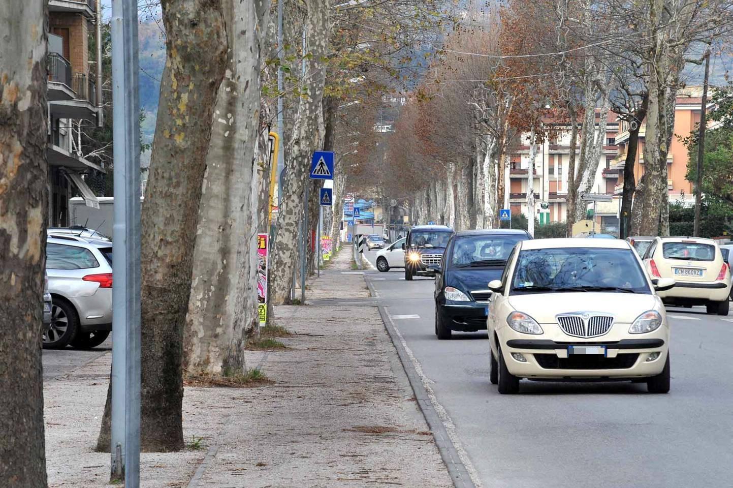 Arrestato dai carabinieri in viale Adua dopo aver ceduto dieci ovuli di hashish  