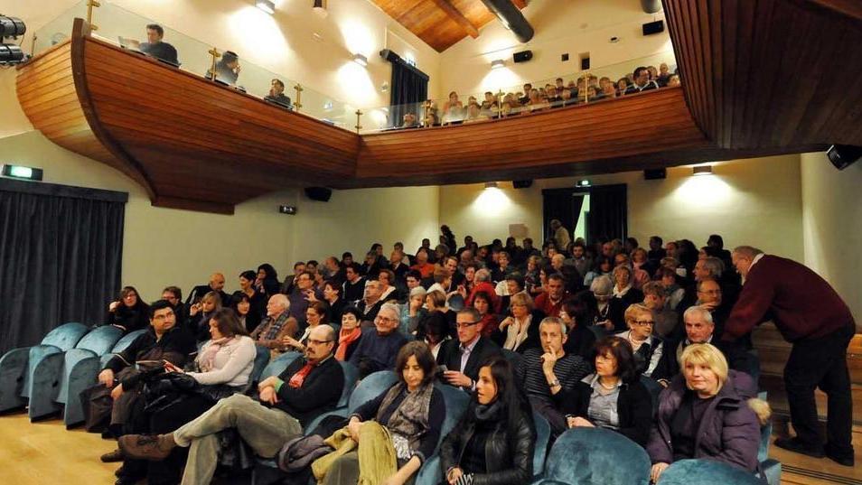 Un cartellone con 10 spettacoli al teatro Verdi