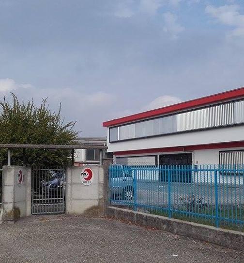 Assalto a caccia di furgoni: I ladri entrano nelle ditte a Camposanto