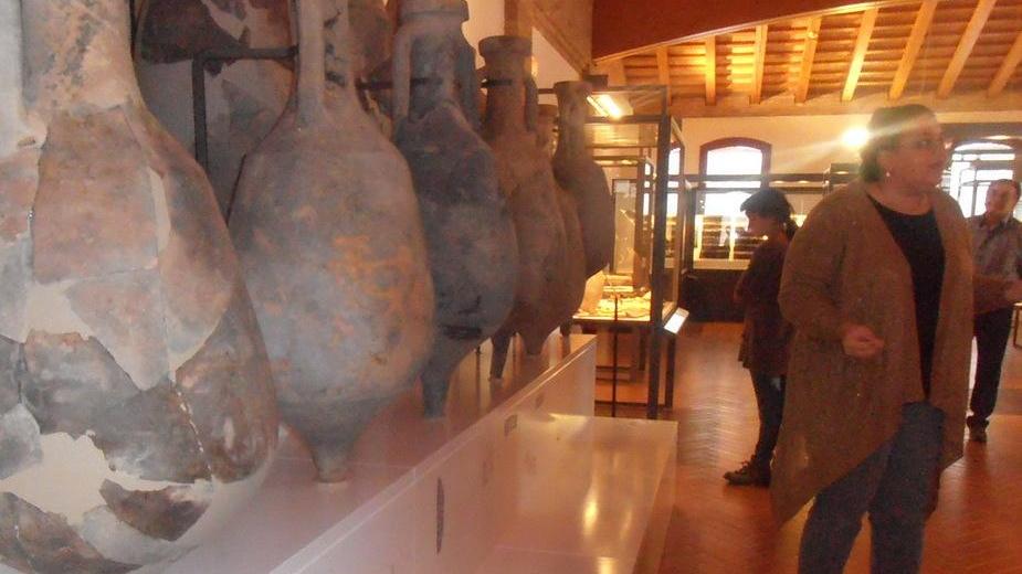 Addio al museo della nave romana