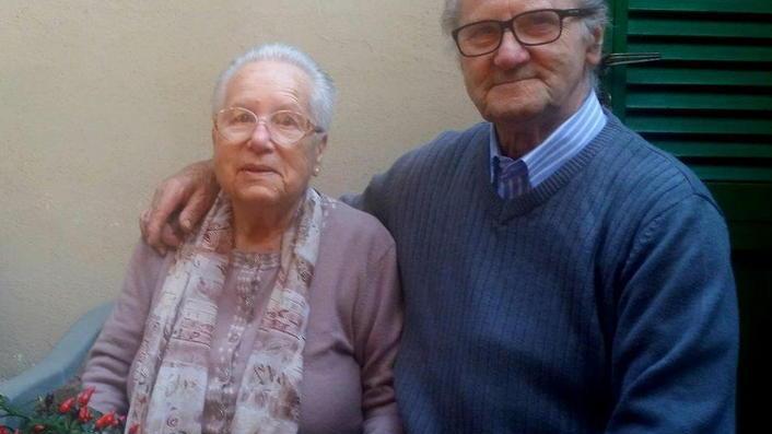 Sposati da 60 anni, la figlia scrive una lettera: «Io, disabile, ho sempre ricevuto tanto amore»