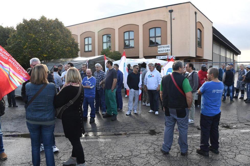 «L’indotto si può salvare coinvolgendo la Piaggio» 