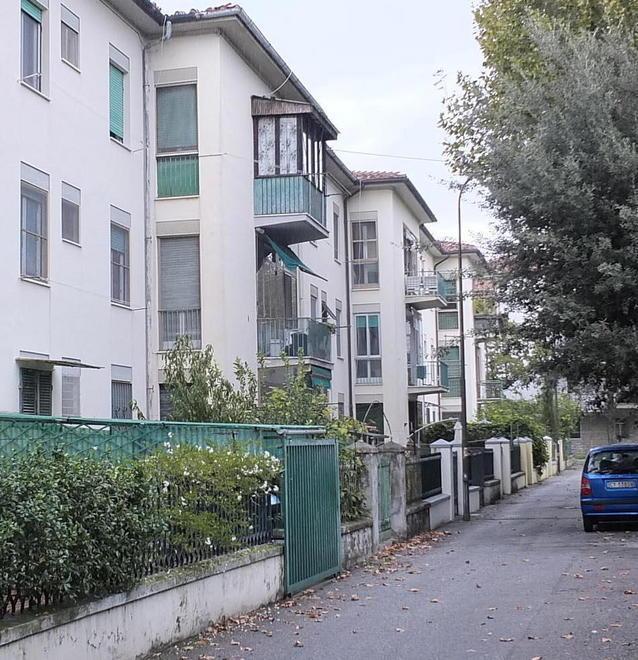 Via Razzi, ore 22: arrestati i ladri-scalatori 