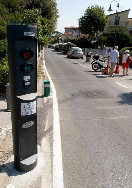 Varchi elettronici a Montiscendi, Focette e sul viale Apua 