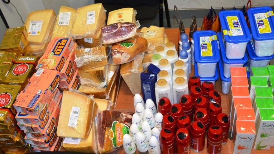 Alimenti e cosmetici rubati, sei denunciati per ricettazione