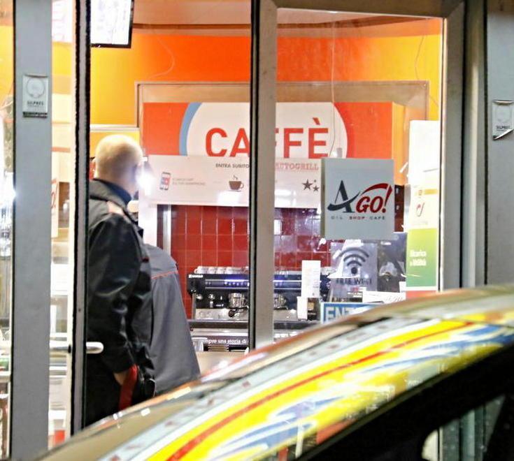 Due rapine in 7 giorni pistola in pugno, trovato lo scooter del bandito 