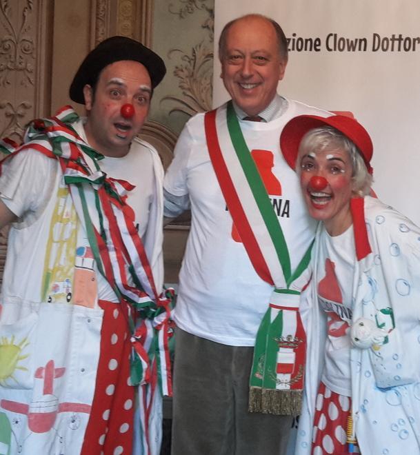 I clown-dottori al San Luca 