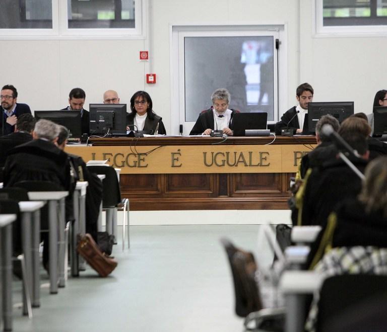 «La falsa fattura fa più soldi della droga» 