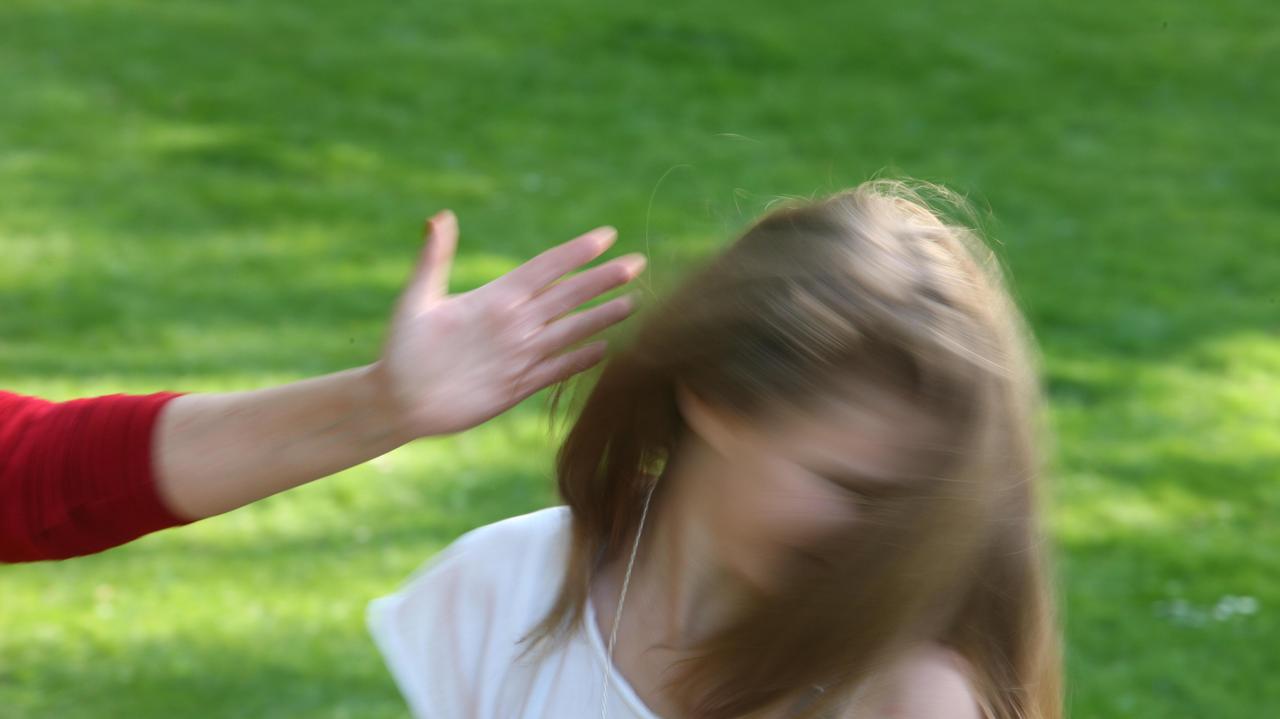 Minaccia di morte la moglie