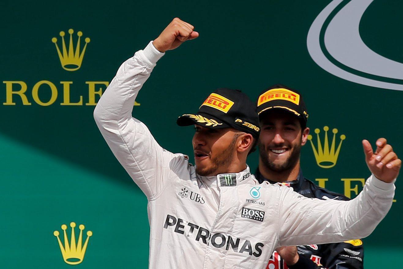 Formula 1, vince Hamilton. La Ferrari di Vettel quarta 