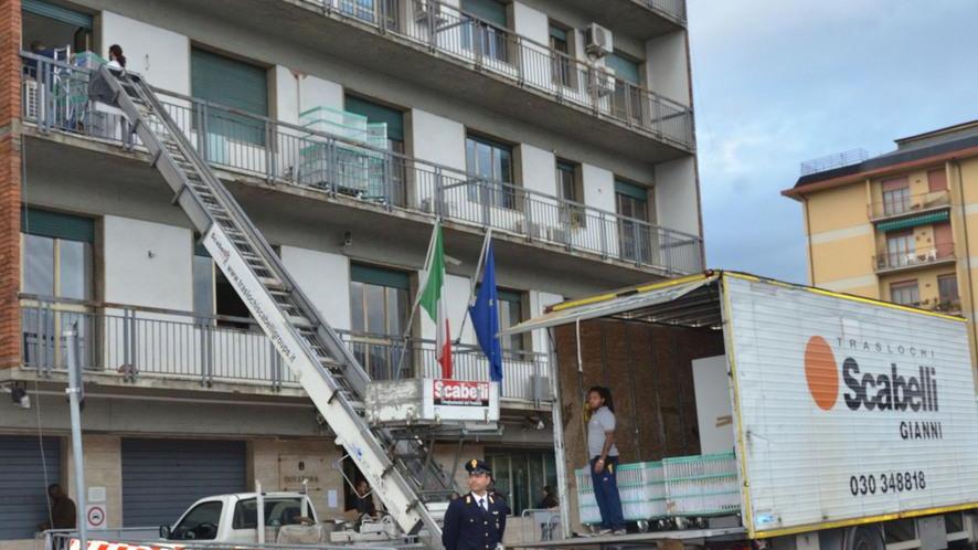 Iniziato il trasloco della questura
