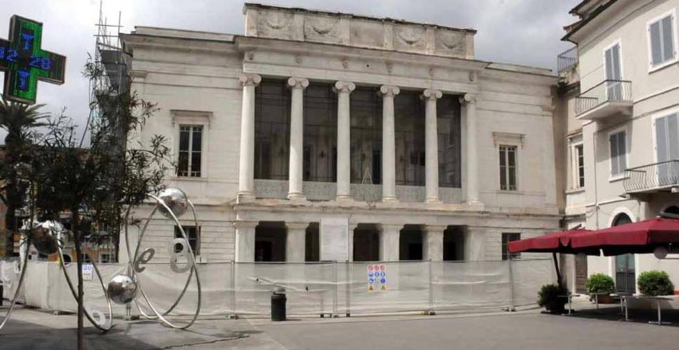 La città finalmente ritrova il suo cinema e il suo teatro 