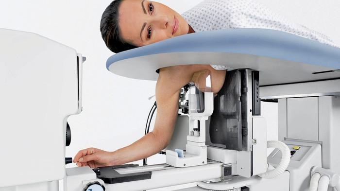 Tumori al seno: solo il 32 per cento delle donne sarde partecipa agli screening