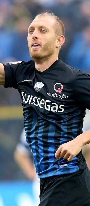 Il mastino Masiello tiene a bada sia Babakar che Kalinic