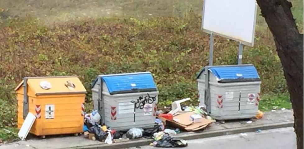 I rifiuti dove li metto: bidoncini negati alle seconde case 