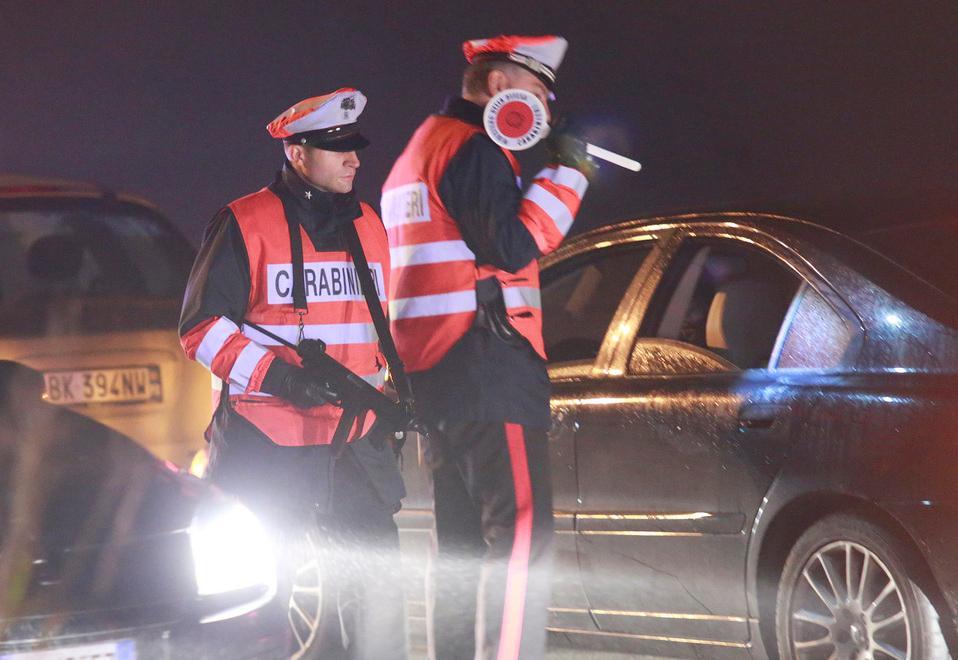 Il maxi posto di blocco di Carpi pesca il gnocco all’hascisc 