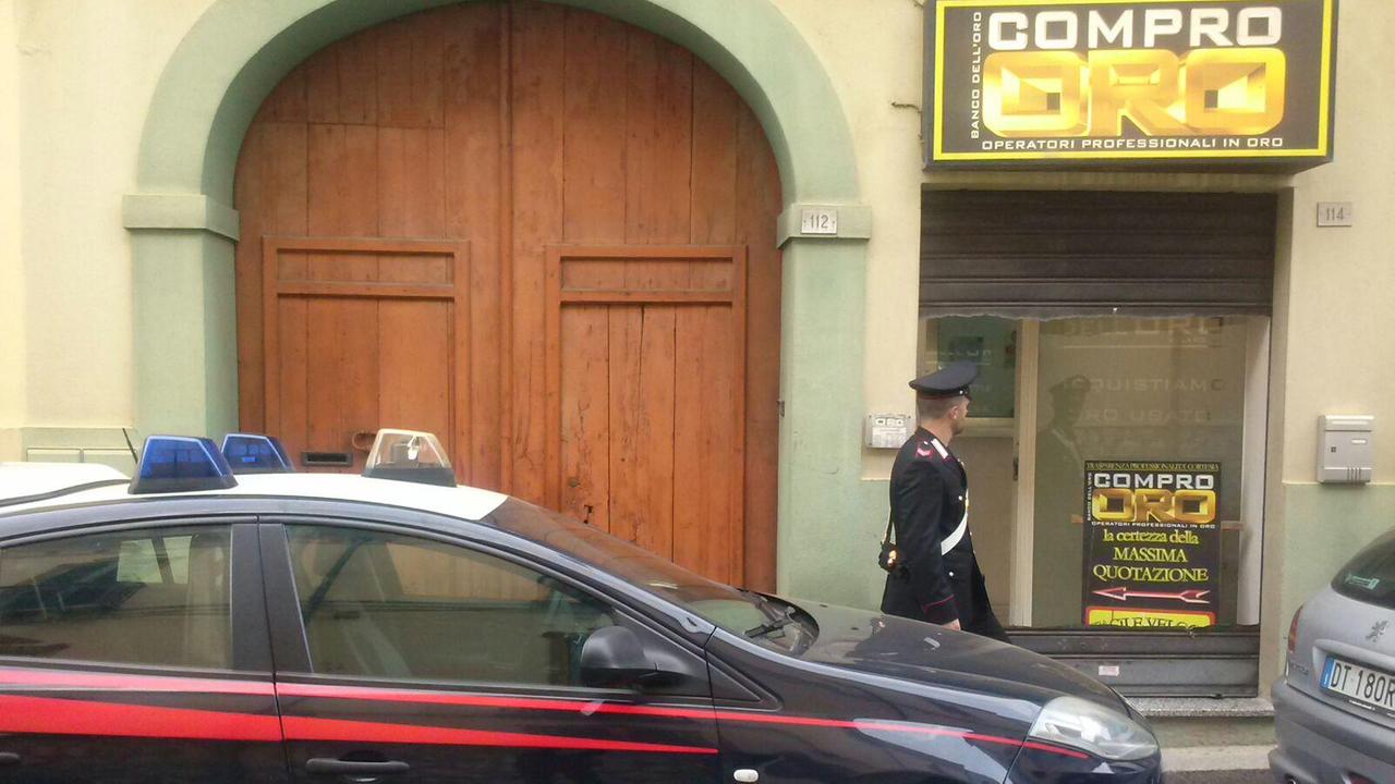 Selargius, furto notturno al compro oro: bottino 50mila euro