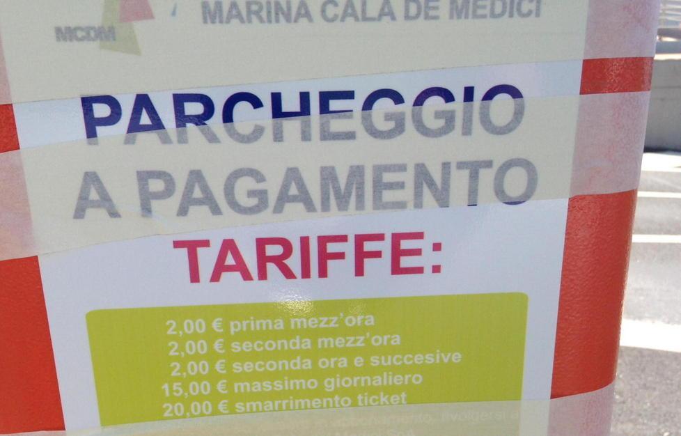Cinque ore di parcheggio 12 euro 