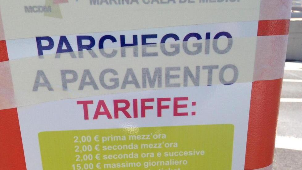 Cinque ore di parcheggio 12 euro