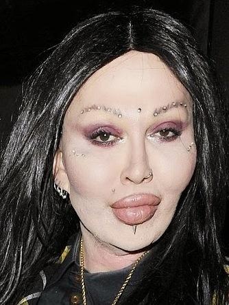 Addio a Pete Burns, star eccentrica 