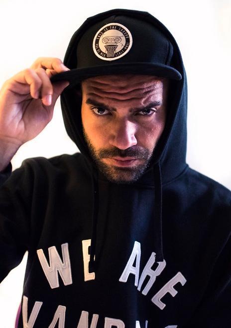 Il volo magico di En?gma nell’isola 