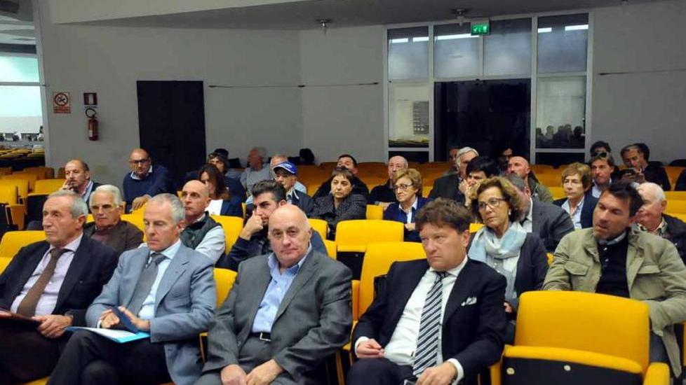 La platea della Marmoteca per la costituzione di Carrara Marble Way