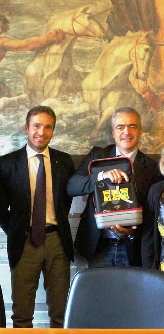 In 16 istituti arrivano i defibrillatori 