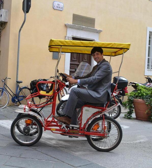 Limitazioni anche per pedoni, bici e risciò