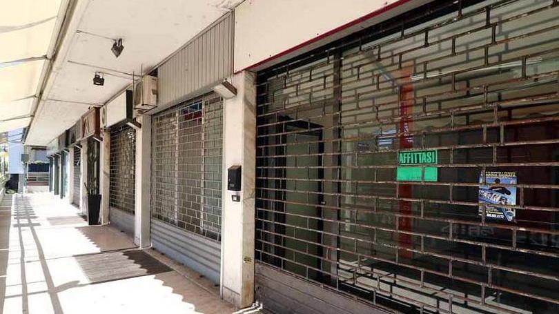 «Persi 21 negozi, ma non ci arrendiamo»