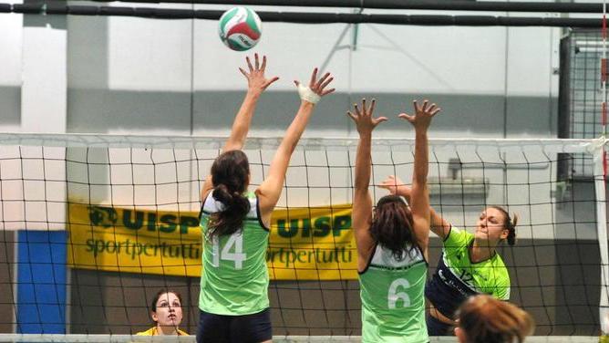 Una schiacciata del Blu Volley Quarrata (Foto Gori)