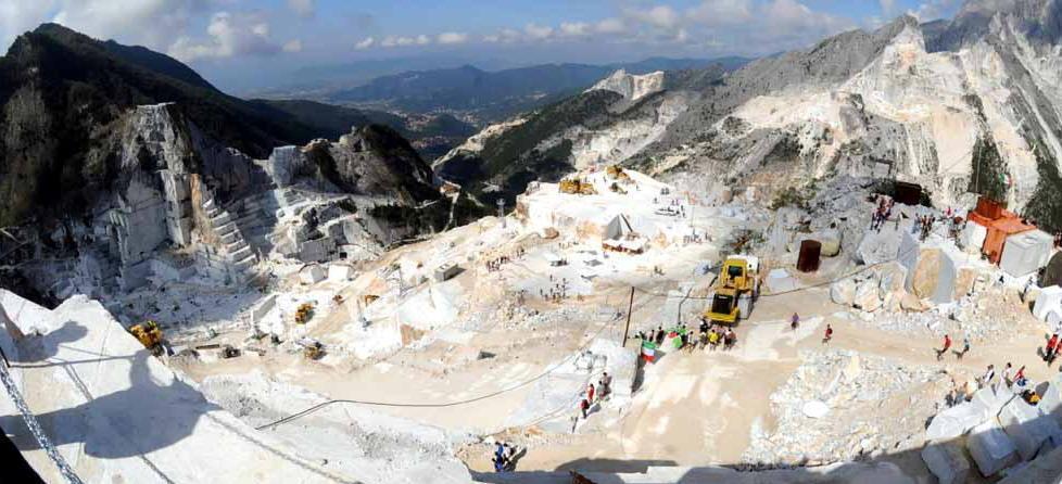 Differenziata in cava, partono le assunzioni 