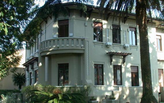 Dalle scaglie le salviette per pulire gli occhiali 