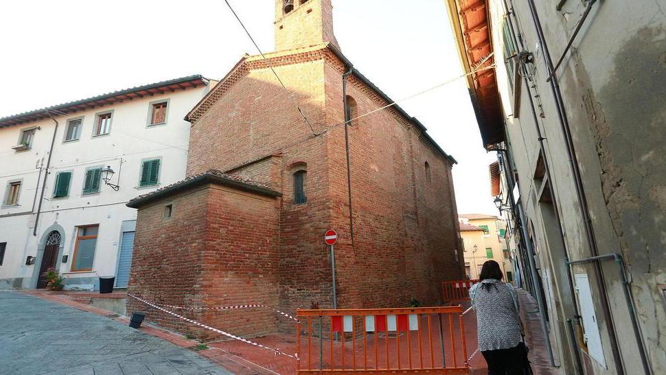 Verifiche sul campanile a rischio Tornano a casa i sette evacuati