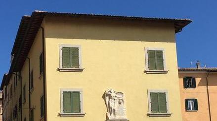 Appartamenti o servizi nel palazzo Ex Poste