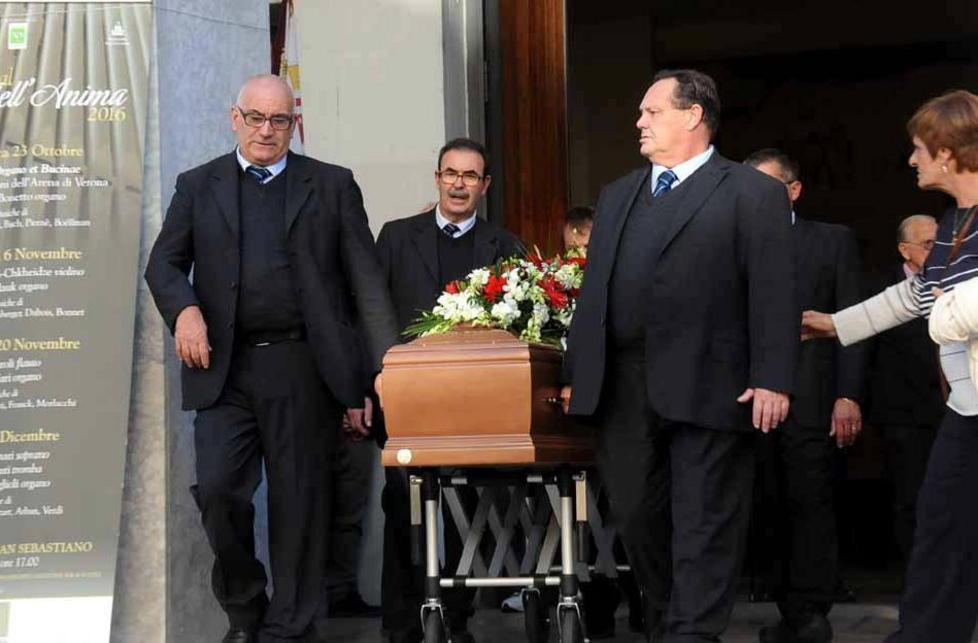 «Addio inguaribile curioso» L’ultimo saluto a Rustighi 