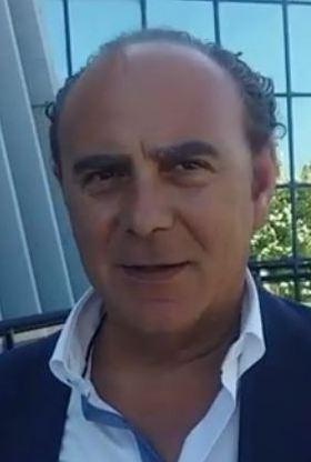 Solidarietà bipartisan dopo gli insulti su “Wikipedia”